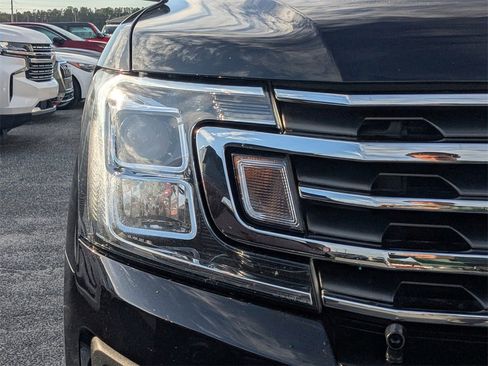 Used 2021 Ford Expedition XLT w/ Cargo Package image 7