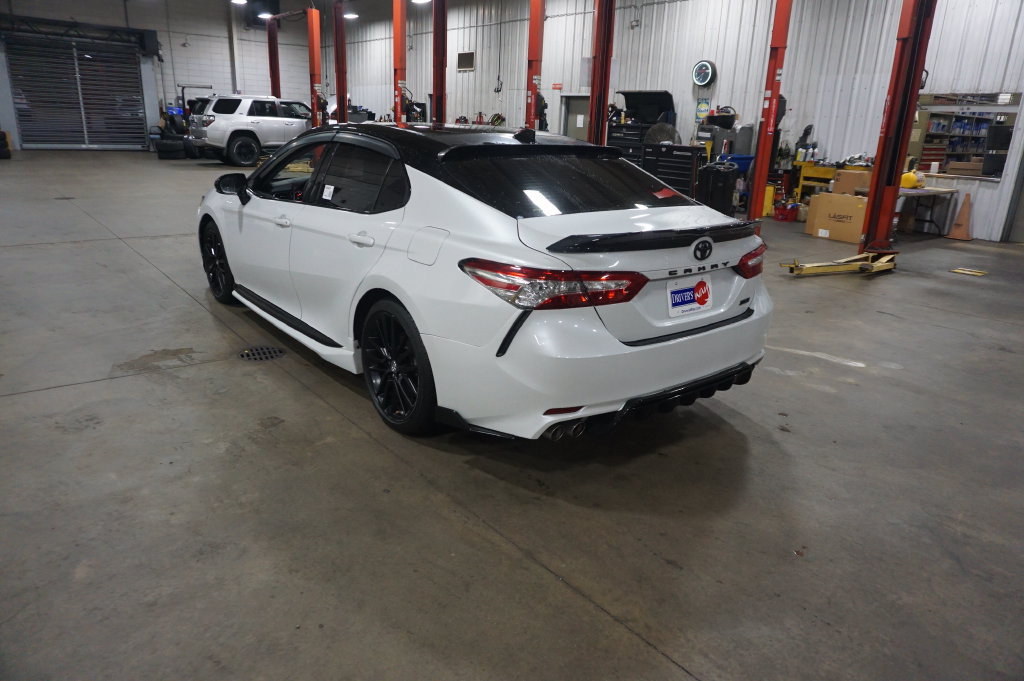 Used 2019 Toyota Camry XSE w/ Navigation Package FWD image 21