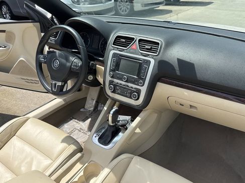 Used 2012 Volkswagen Eos Lux image 49