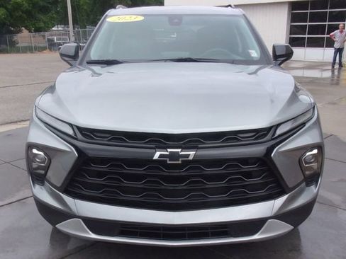 Used 2023 Chevrolet Blazer LT w/ Convenience Package FWD image 18