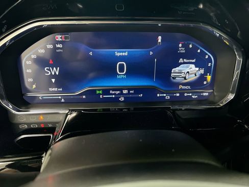 Used 2025 Chevrolet Silverado 1500 LT image 12