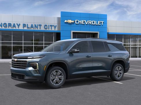 New 2026 Chevrolet Traverse LT AWD/4WD image 2