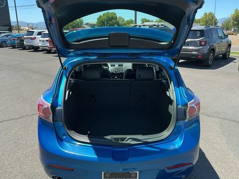 Used 2012 MAZDA MAZDA3 i Grand Touring w/ Tech Pkg FWD image 26