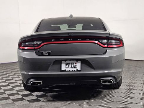 Used 2023 Dodge Charger SXT RWD image 4