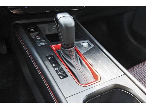 Used 2025 Nissan Kicks SR w/ SR Premium Package AWD/4WD image 30