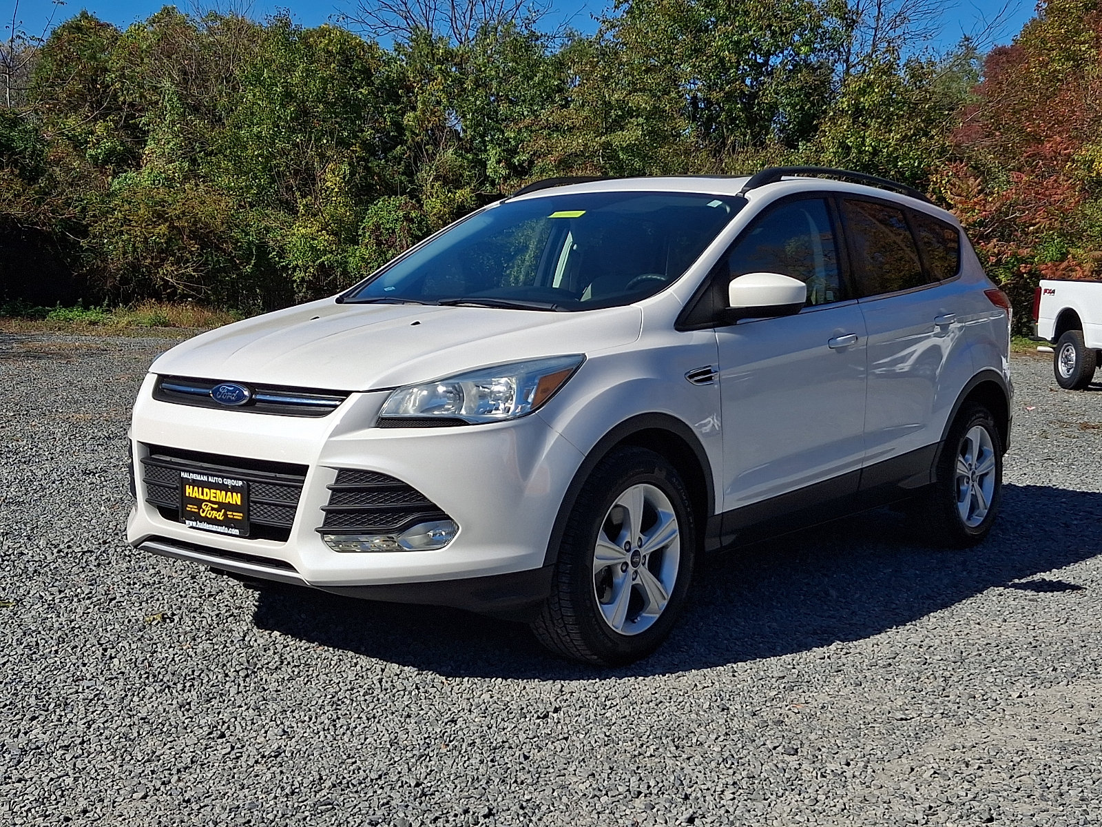 Used 2015 Ford Escape SE w/ Equipment Group 201A AWD/4WD image 3