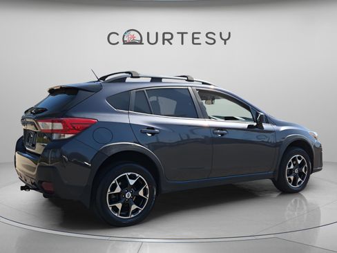 Used 2018 Subaru Crosstrek 2.0i image 6