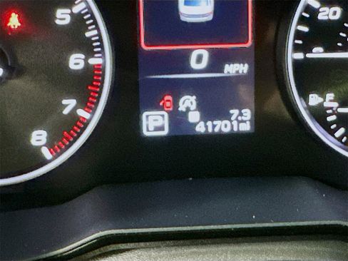 Used 2025 Subaru Legacy Premium image 12