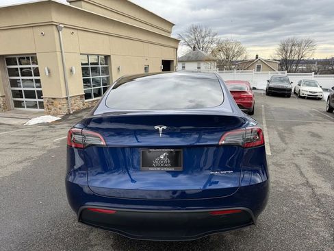 Used 2023 Tesla Model Y Long Range image 5
