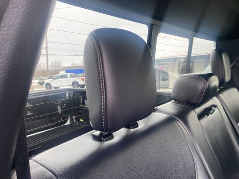 Used 2025 Ford F150 Lariat w/ FX4 Off-Road Package image 20