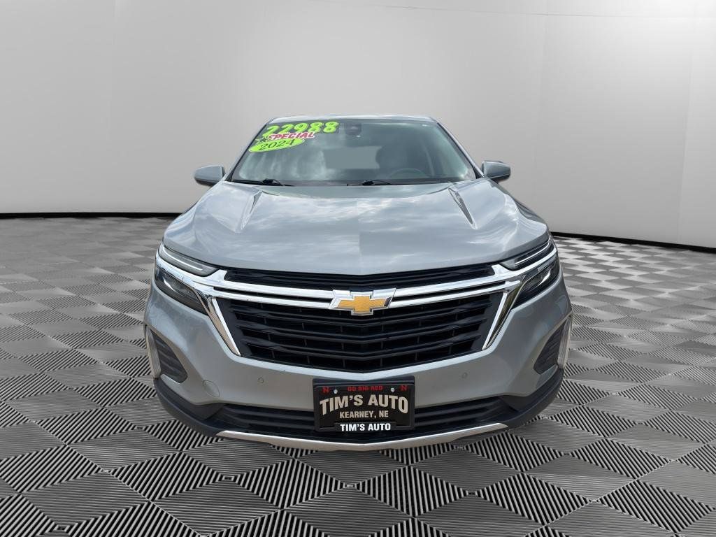 Used 2024 Chevrolet Equinox LT AWD/4WD image 8