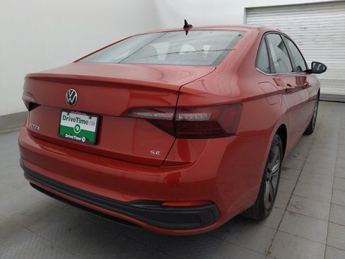Used 2023 Volkswagen Jetta SE FWD image 9