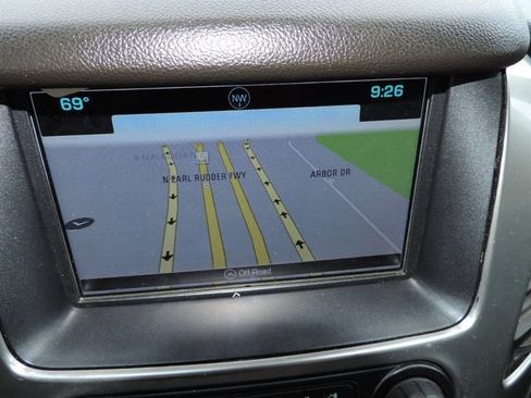 Used 2017 Chevrolet Tahoe LT w/ Texas Edition Package RWD image 27