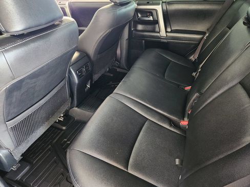 Used 2023 Toyota 4Runner TRD Sport AWD/4WD image 40