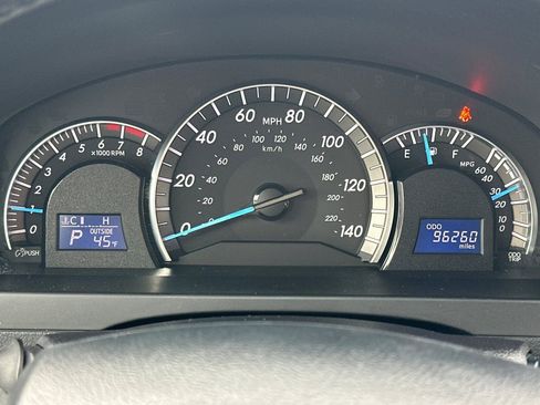 Used 2013 Toyota Camry SE image 26