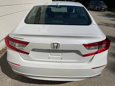 Certified 2019 Honda Accord LX image 7