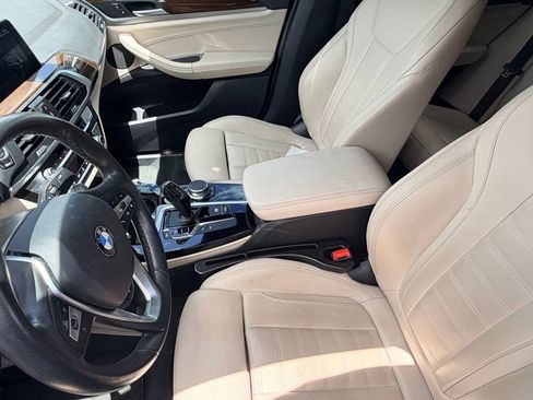 Used 2021 BMW X4 xDrive30i w/ Premium Package AWD/4WD image 8
