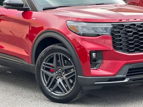New 2026 Ford Explorer ST-Line w/ ST-Line Street Pack AWD/4WD image 40