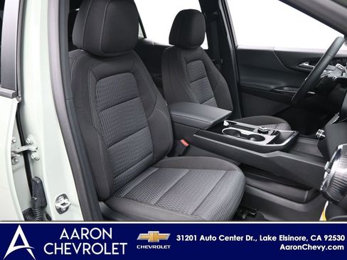 New 2026 Chevrolet Equinox LT image 10