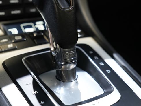 Used 2017 Porsche 911 Carrera S image 41