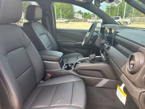 New 2026 Chevrolet Colorado Trail Boss AWD/4WD image 12