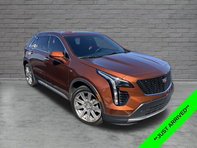 Used 2019 Cadillac XT4 Premium Luxury FWD image 1