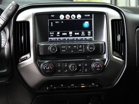 Used 2018 Chevrolet Silverado 1500 LT w/ All Star Edition AWD/4WD image 20