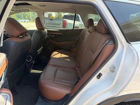 Used 2021 Subaru Outback Touring w/ Popular Package #2 AWD/4WD image 10