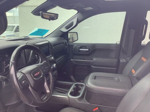Used 2021 GMC Sierra 1500 AT4 w/ AT4 Value Package AWD/4WD image 13