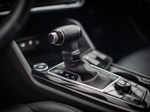 Used 2023 Kia Sportage EX image 33