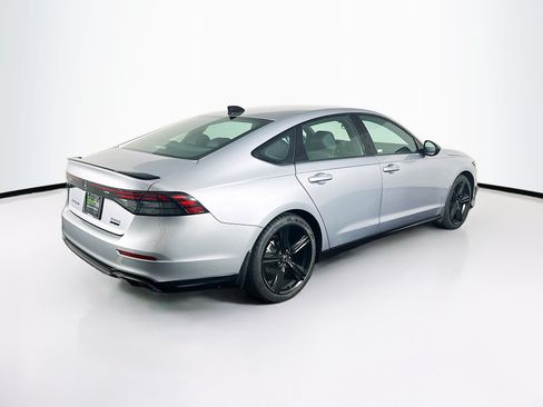 Used 2023 Honda Accord Sport image 9