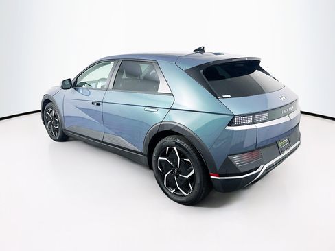 Used 2024 Hyundai Ioniq 5 SEL image 5