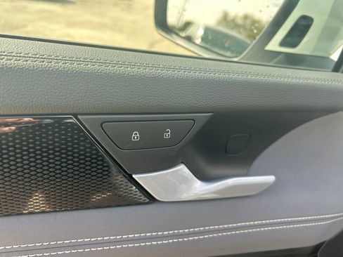 New 2026 Volkswagen Tiguan SE AWD/4WD image 55