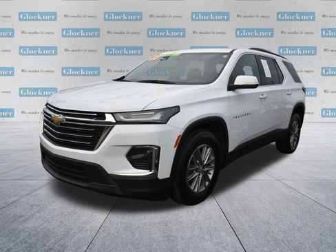 Used 2023 Chevrolet Traverse LT w/ Rear Camera Mirror Package AWD/4WD image 10