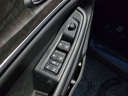 New 2026 Jeep Grand Cherokee L Limited AWD/4WD image 11
