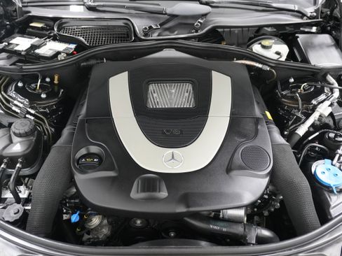 Used 2011 Mercedes-Benz S 550 image 32