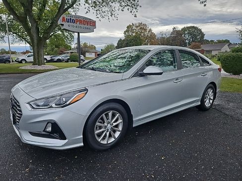 Used 2018 Hyundai Sonata SE image 3
