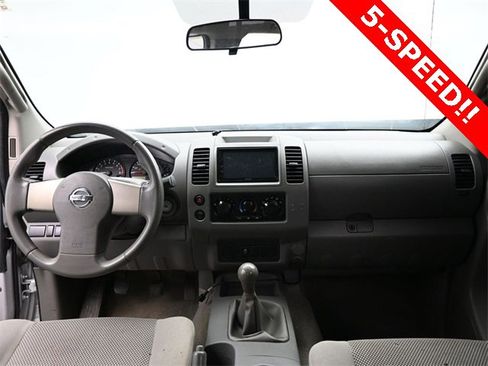 Used 2012 Nissan Frontier S image 19