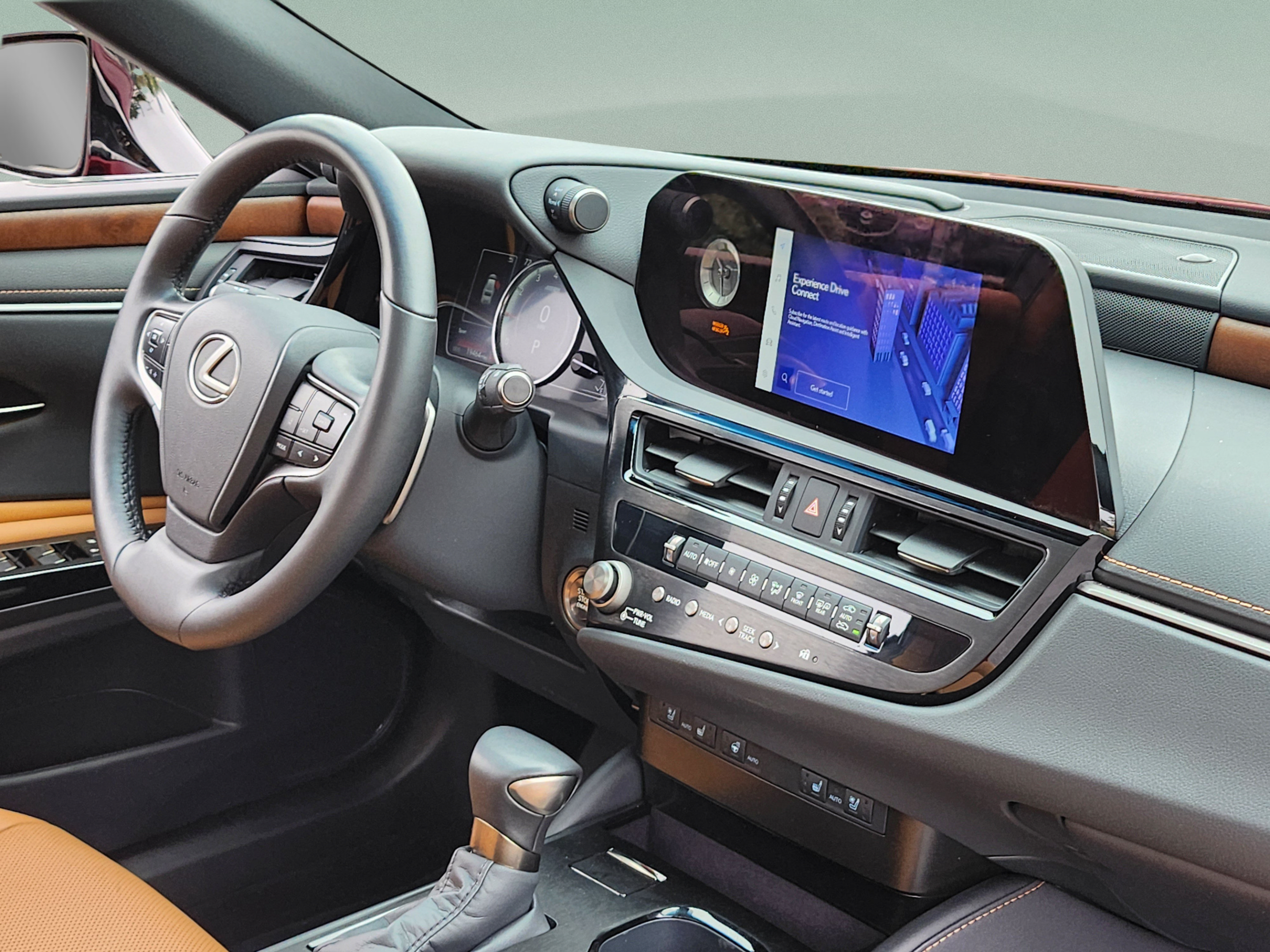 Certified 2025 Lexus ES 350 w/ Premium Package FWD image 34