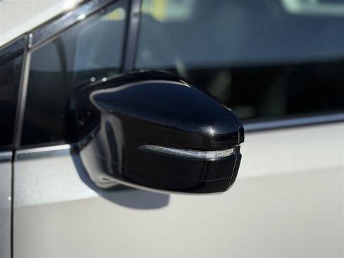 Used 2025 Honda Odyssey Sport-L image 16
