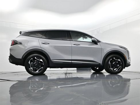 New 2026 Kia Sportage S image 39