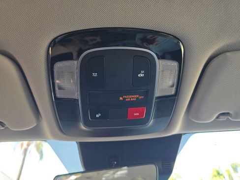Used 2025 Hyundai Sonata SEL FWD image 32