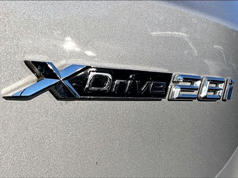 Certified 2025 BMW X1 xDrive28i image 9