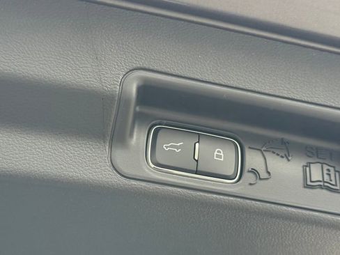 New 2026 Ford Explorer ST-Line w/ ST-Line Street Pack image 6