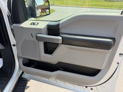 Used 2019 Ford F150 XLT w/ Equipment Group 301A Mid AWD/4WD image 21