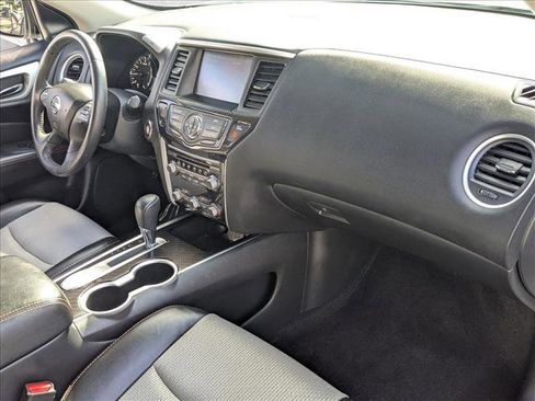 Used 2019 Nissan Pathfinder SV w/ Rock Creek Edition image 22
