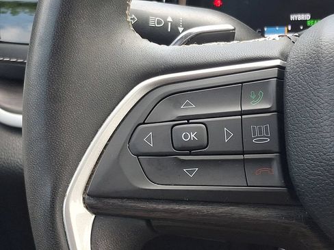 Used 2022 Jeep Grand Cherokee Limited 4xe w/ Luxury Tech Group II AWD/4WD image 23