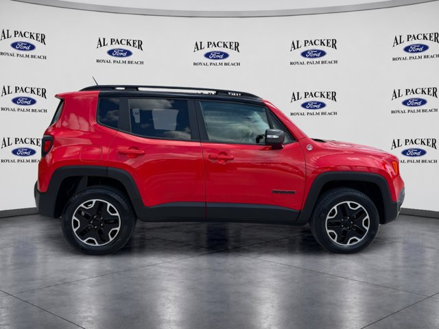 Used 2017 Jeep Renegade Trailhawk w/ Cold Weather Group II AWD/4WD image 7