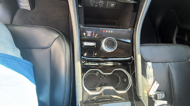 Used 2021 Jeep Grand Cherokee L Overland w/ Advanced Protech Group III AWD/4WD image 27