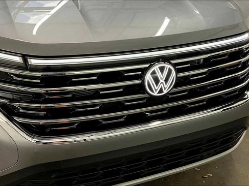 New 2026 Volkswagen Atlas SEL image 33